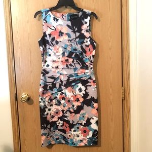 Floral print Dress (by Ivanka Trump) sz 6